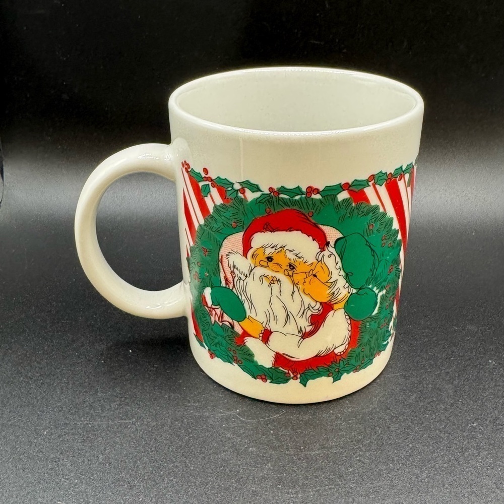 1988 Vintage Santa Claus Christmas Coffee Mug Houston Foods